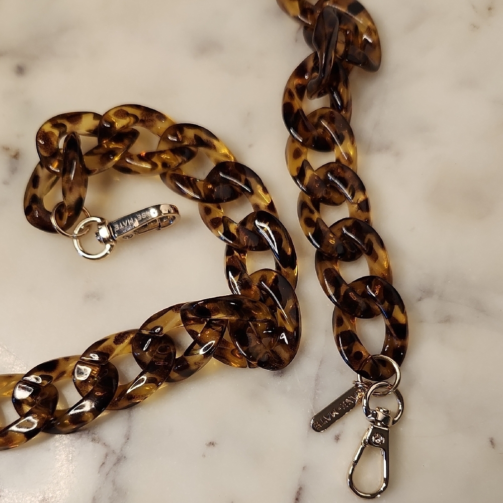 case-mate Tortoise Link Strap with Goldtone Hardware 52"